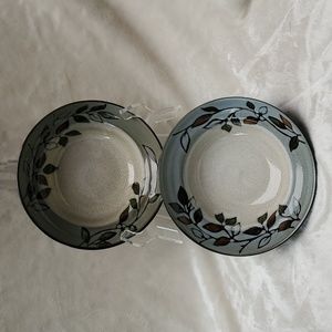 RUSTIC LEAVES Pfaltzgraff Bowls set of 2